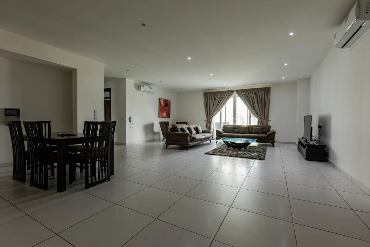 Accra Fine Suites - Henrietta'S Residences 外观 照片